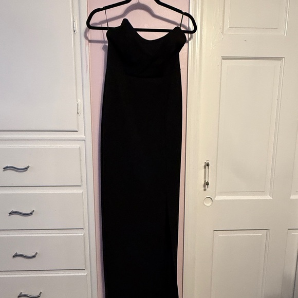 Revolve/Superdown gown - Picture 4 of 7